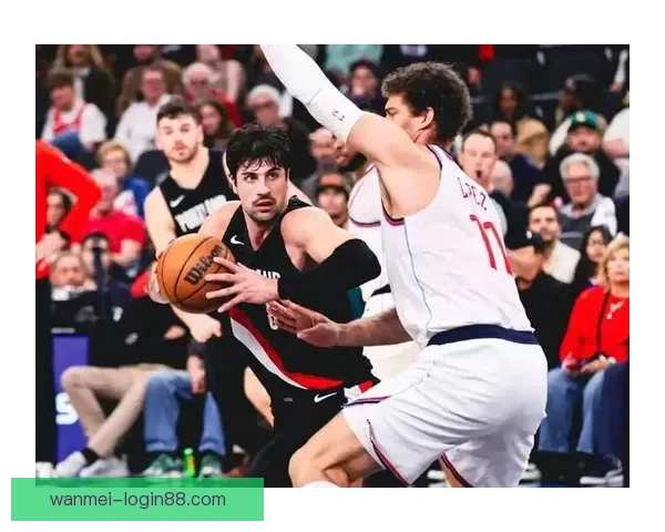 霍勒迪三分7记砍下30分开拓者力克快船 阿夫迪亚28分准三双小卡空砍28分 霍勒迪三分7记砍下30分开拓者力克快船 阿夫迪亚28分准三双小卡空砍28分